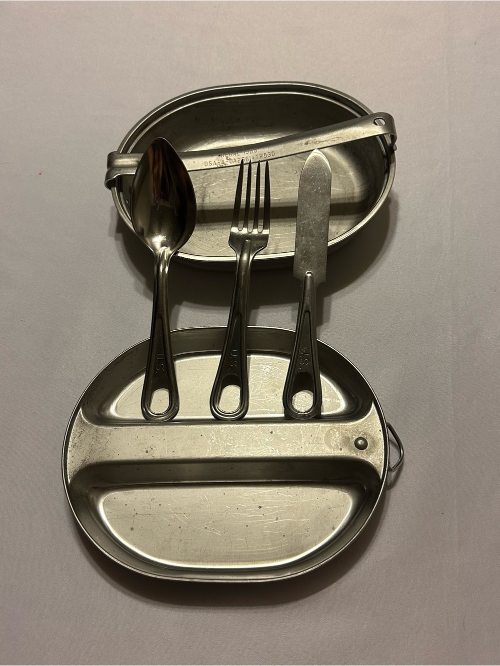 Vintage US Military- Regal 1966 Vietnam era Mess Kit with Utensils - Silver